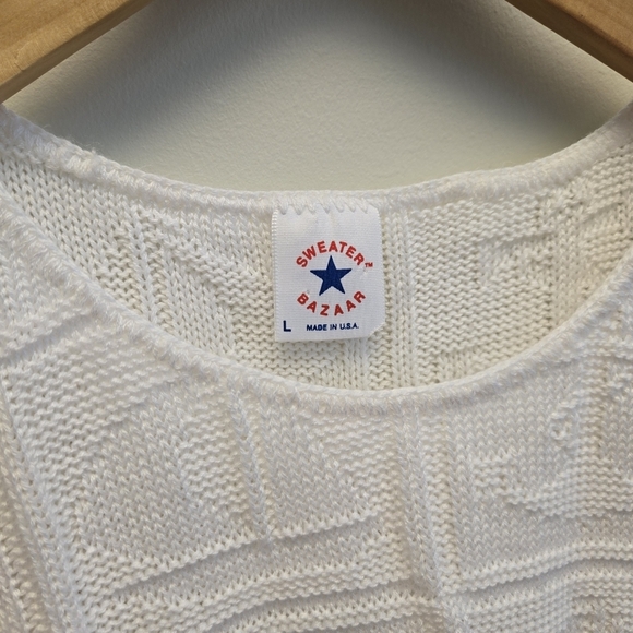 Large Vintage Sailboat Anchor Nautical White Knit Sleeveless Sweater - Picture 3 of 6